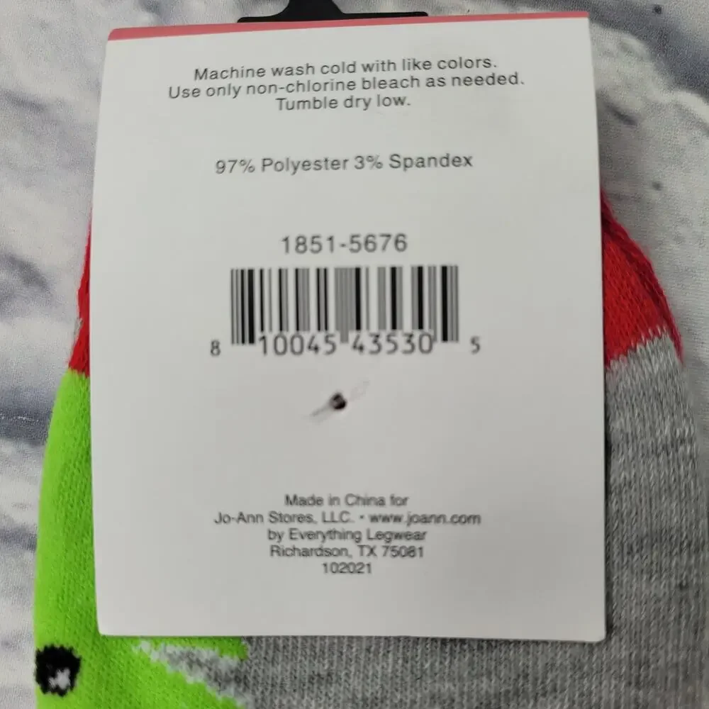 NWT Valentine T-Rex Heart You Are Dino-Mite Novelty Crew Socks size 4-10